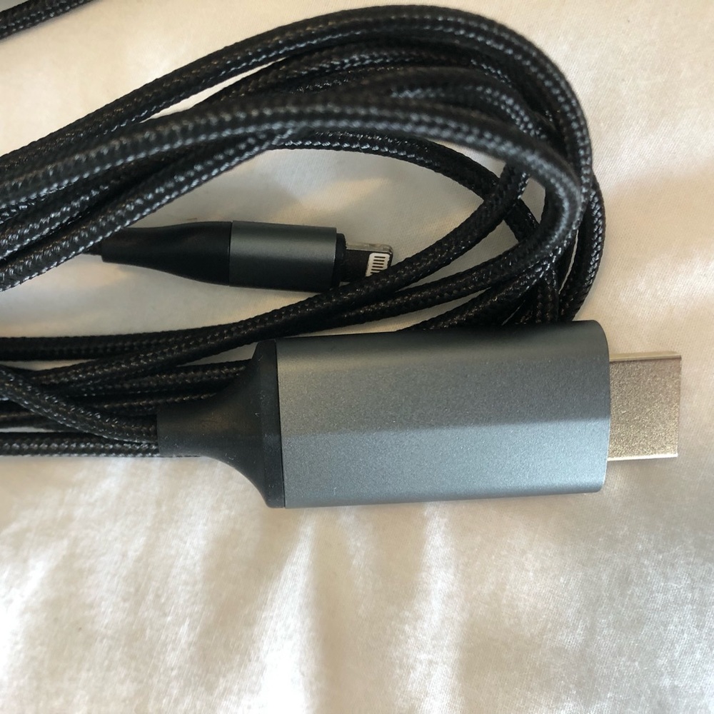 HDTV to Lightning adapter, New in box